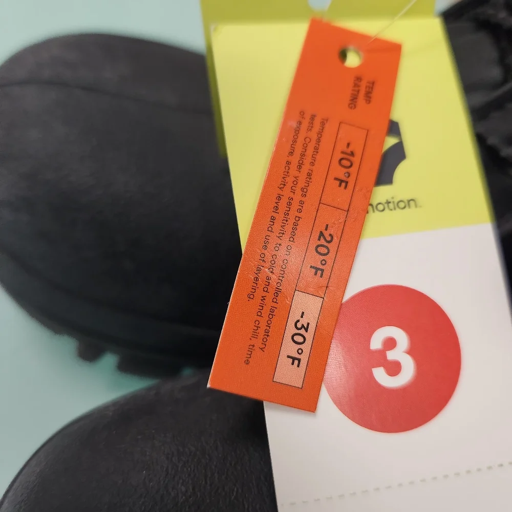 New With Tags All In Motion Kids Black Snow Boots Final Price - Picture 5 of 6